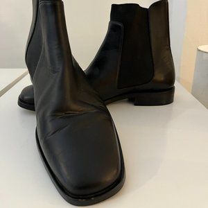 Everlane Black Leather Square Toe Chelsea Boot Boots